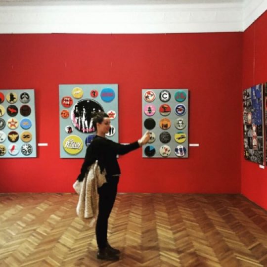 R. na Pop Art izložbi u Palati Ferenca Rajhla